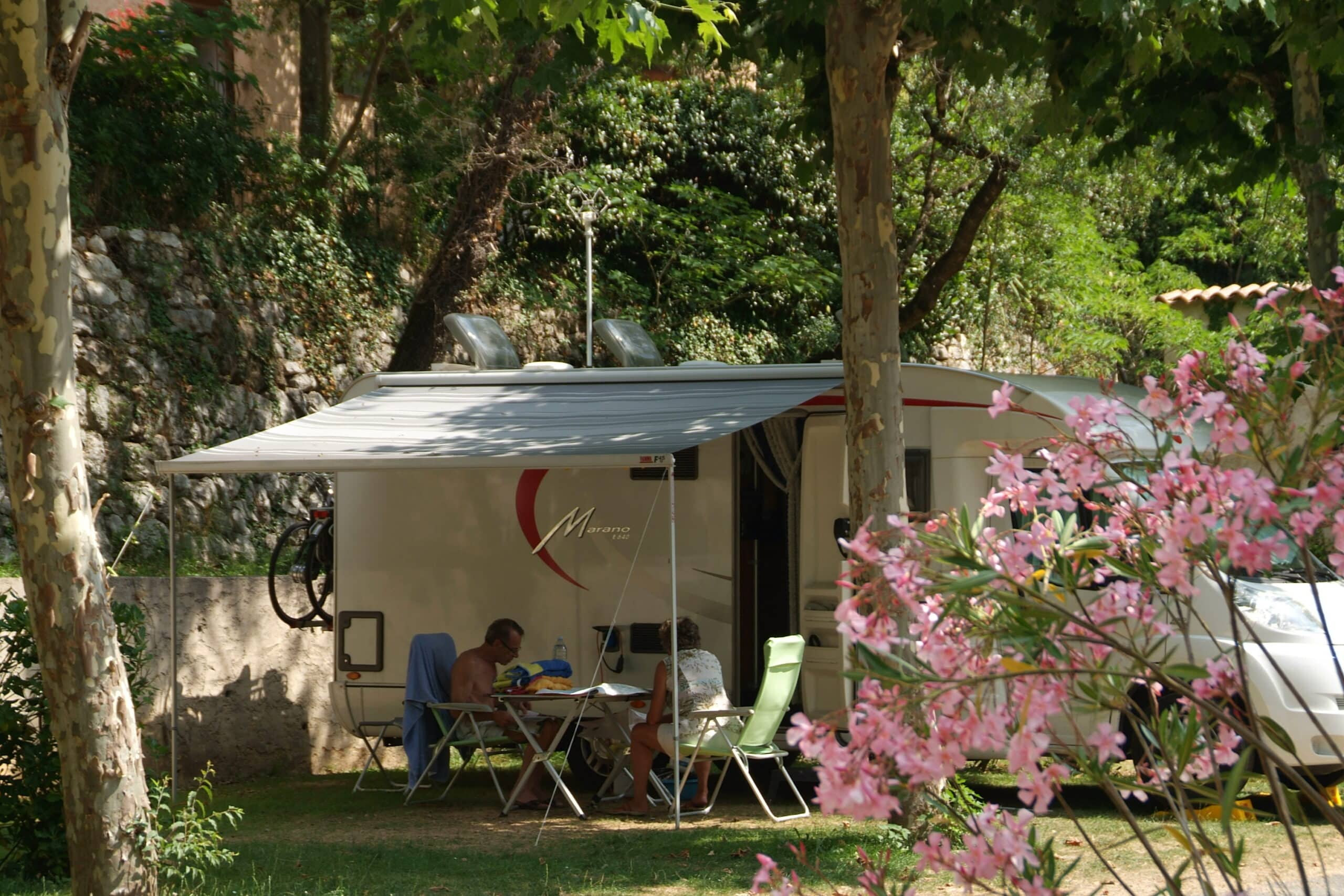 Campingcar laurier rose 2012 (3)