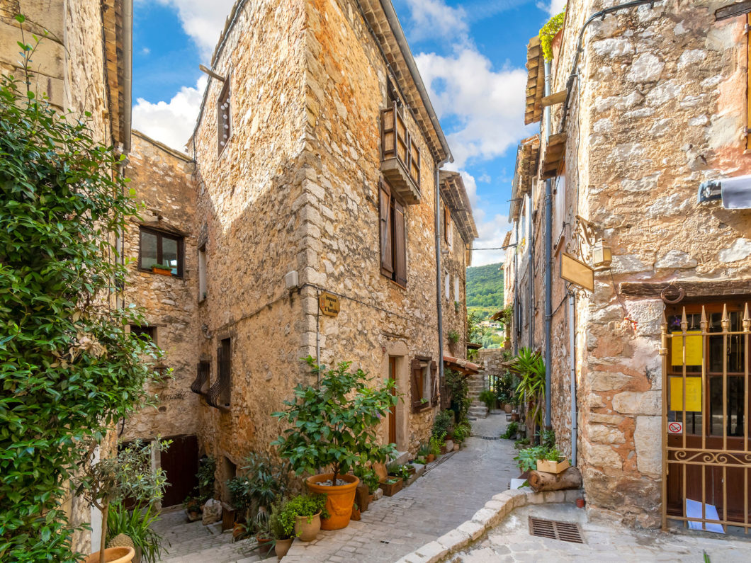 Homes and shops inside the narrow alleys and winding streets of